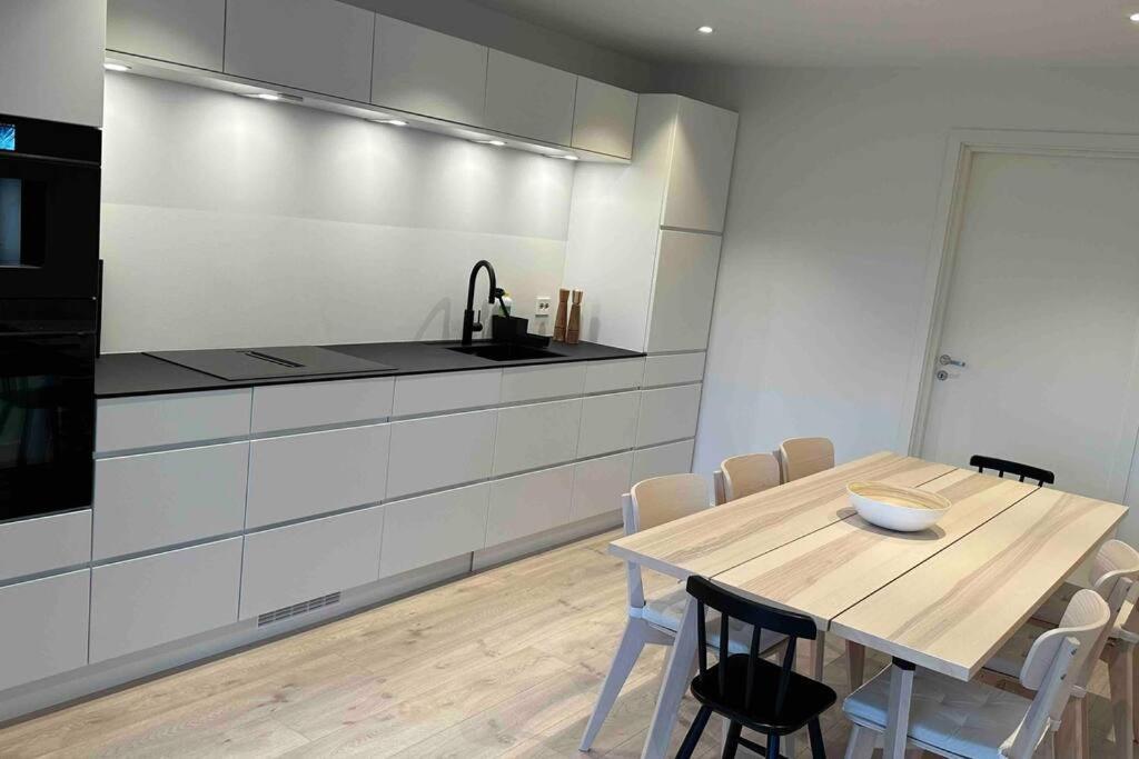 Top Floor Apartment Arossanden 5 A Kristiansand Kültér fotó
